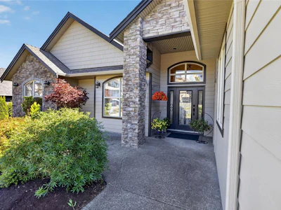 656 Mariner Drive - 2
