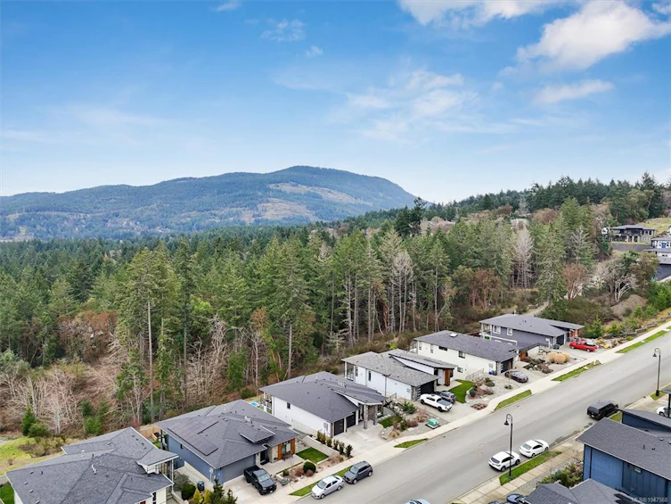 6245 Highwood Drive, Duncan, BC, V9L 0H5 - 62