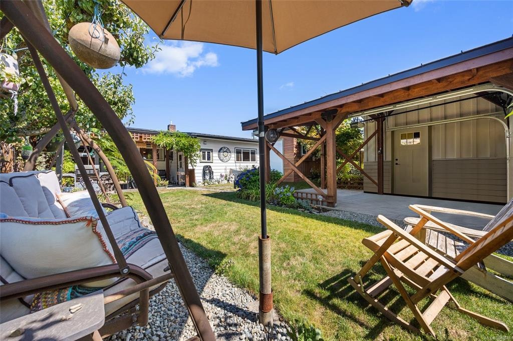 1755 Lewis Avenue, Courtenay, BC, V9N 2Z1 - 30