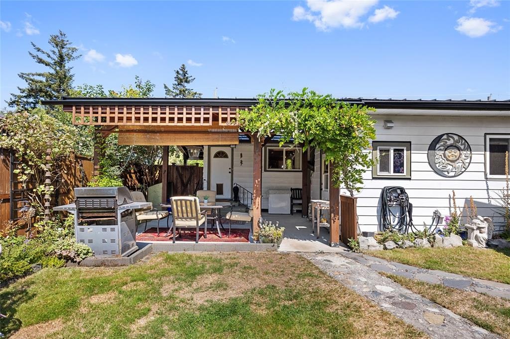 1755 Lewis Avenue, Courtenay, BC, V9N 2Z1 - 23