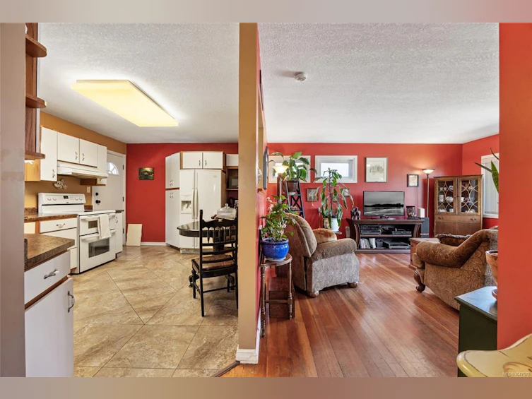 1755 Lewis Avenue, Courtenay, BC, V9N 2Z1 - 18