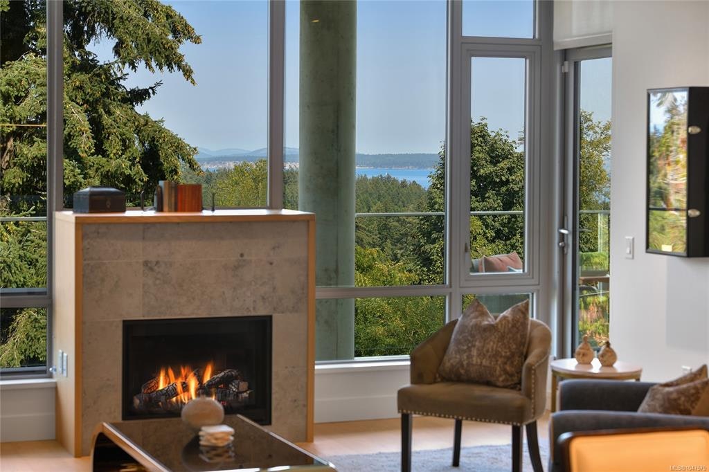 202-5388 Hill Rise Terrace, Saanich, BC, V8Y 3K2 - 7