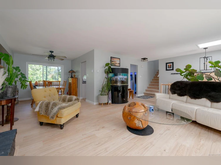 7946 Southwind Drive, Nanaimo, BC, V0H 2H0 - 10