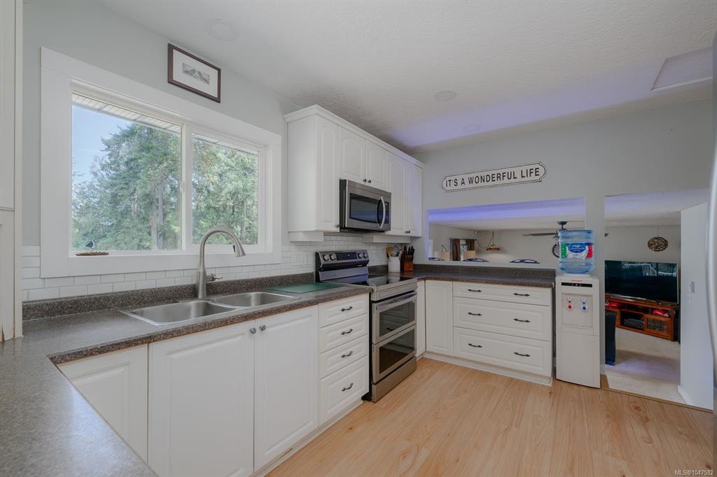 7946 Southwind Drive - 3