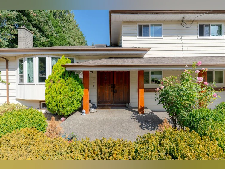 7946 Southwind Drive, Nanaimo, BC, V0H 2H0 - 2