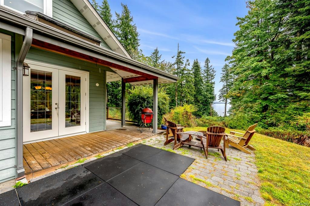 652 Fox Road, Quadra Island, BC, V0P 1N0 - 88