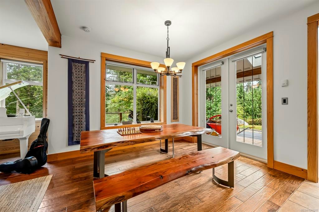 652 Fox Road, Quadra Island, BC, V0P 1N0 - 13