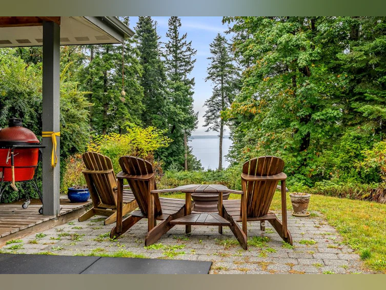 652 Fox Road, Quadra Island, BC, V0P 1N0 - 72