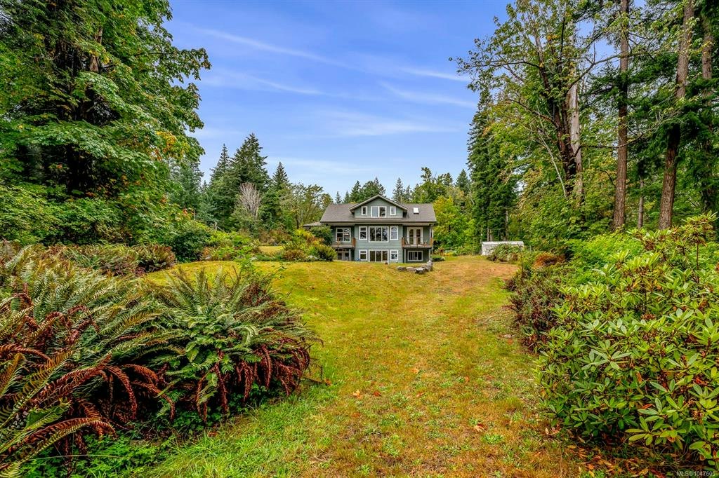 652 Fox Road, Quadra Island, BC, V0P 1N0 - 84