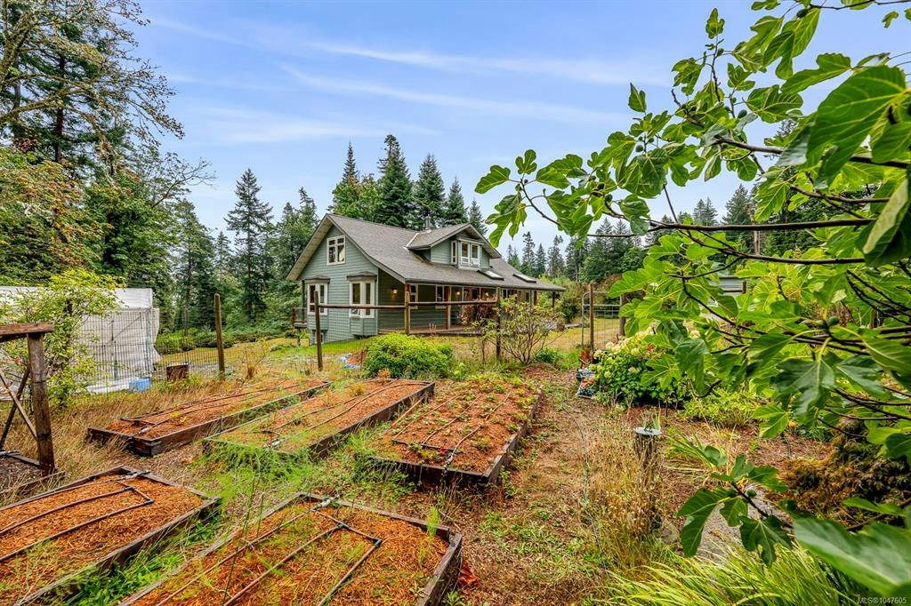 652 Fox Road, Quadra Island, BC, V0P 1N0 - 66