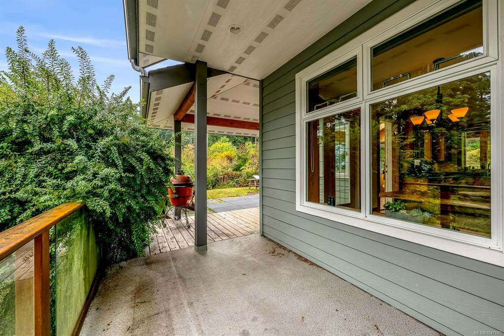 652 Fox Road, Quadra Island, BC, V0P 1N0 - 90