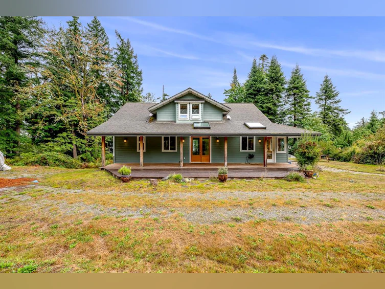 652 Fox Road, Quadra Island, BC, V0P 1N0 - 94