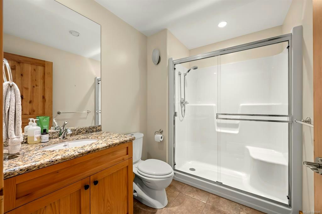 652 Fox Road, Quadra Island, BC, V0P 1N0 - 37