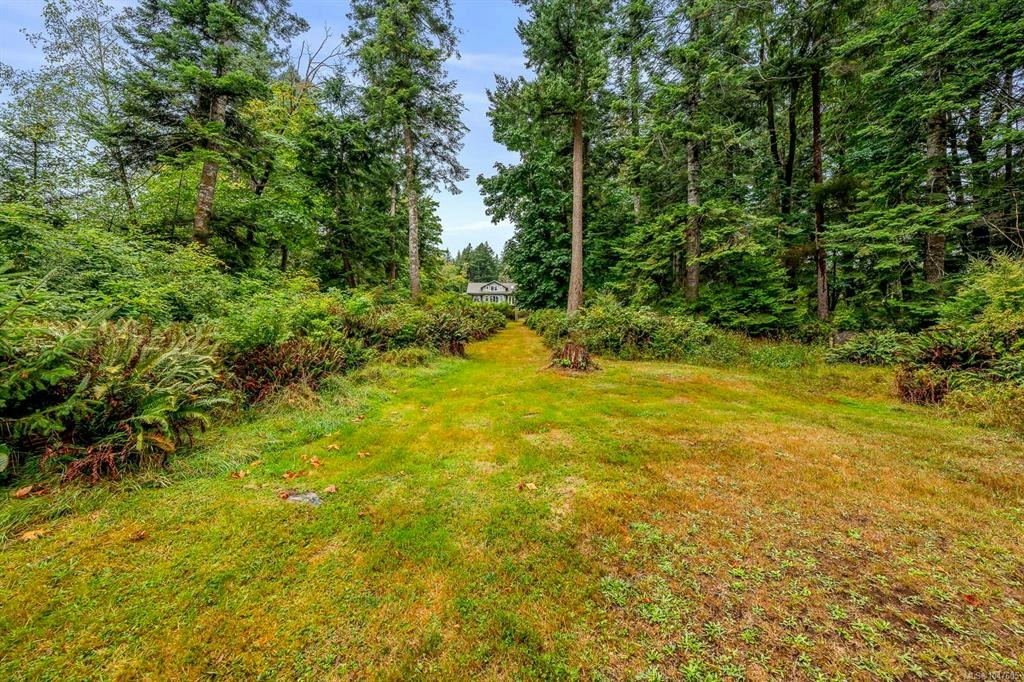 652 Fox Road, Quadra Island, BC, V0P 1N0 - 82