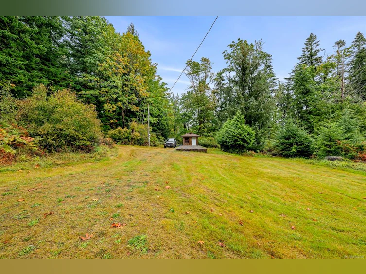 652 Fox Road, Quadra Island, BC, V0P 1N0 - 48