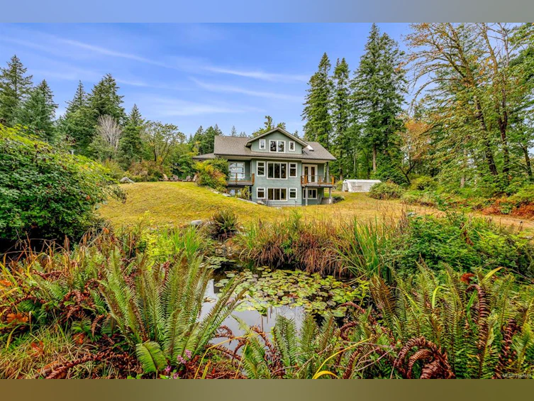 652 Fox Road, Quadra Island, BC, V0P 1N0 - 92