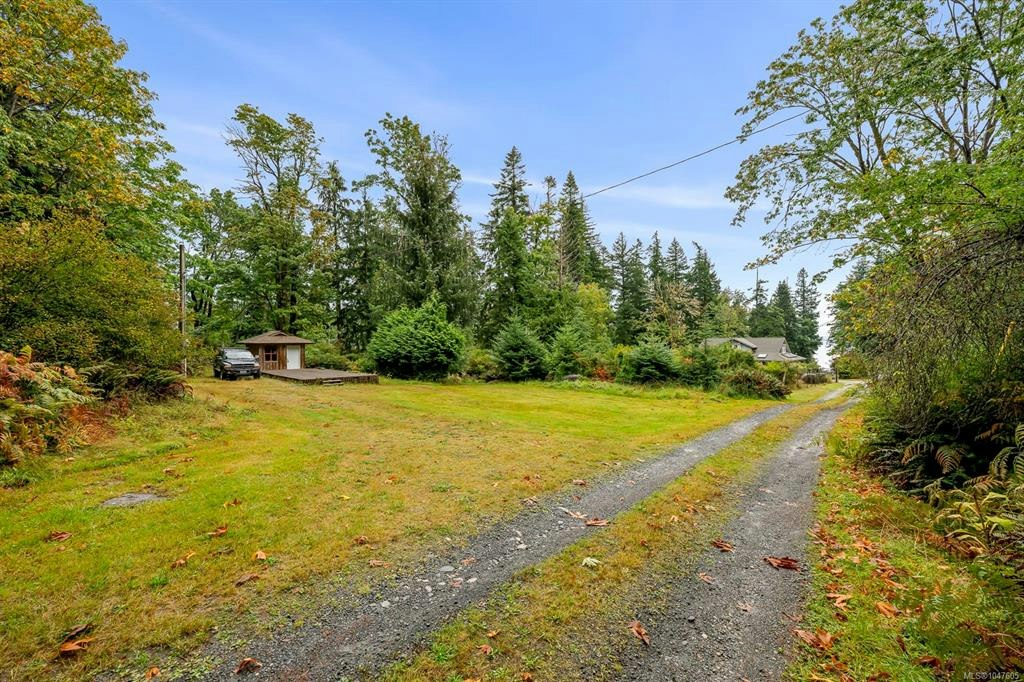 652 Fox Road, Quadra Island, BC, V0P 1N0 - 49