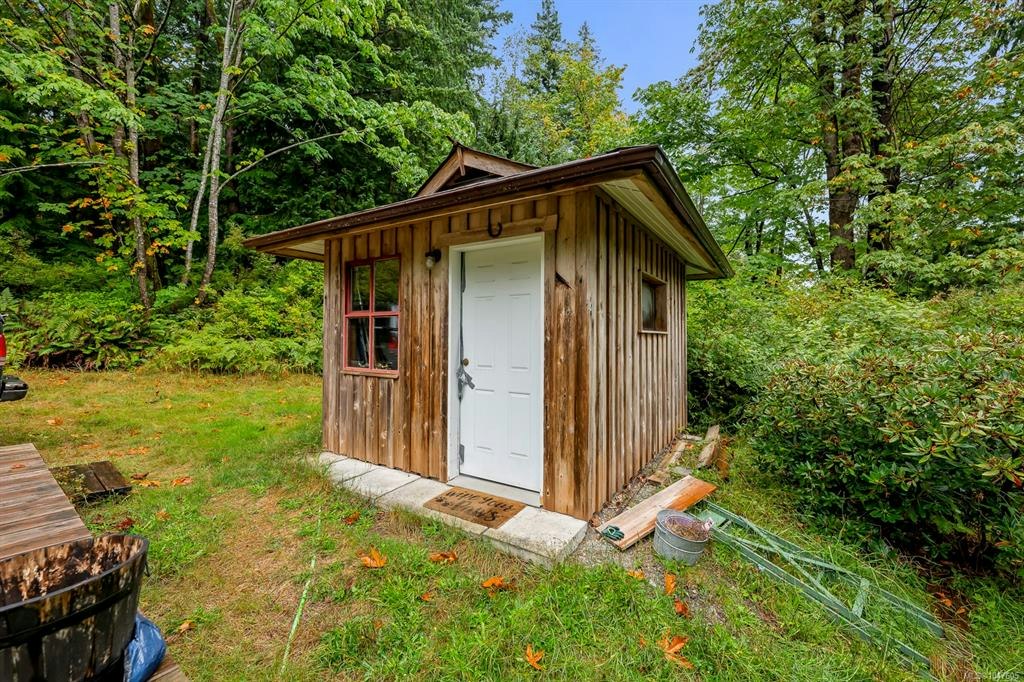 652 Fox Road, Quadra Island, BC, V0P 1N0 - 53