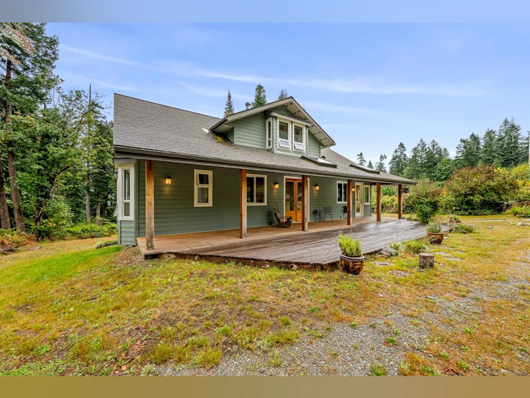 652 Fox Road, Quadra Island, BC, V0P 1N0 - 68