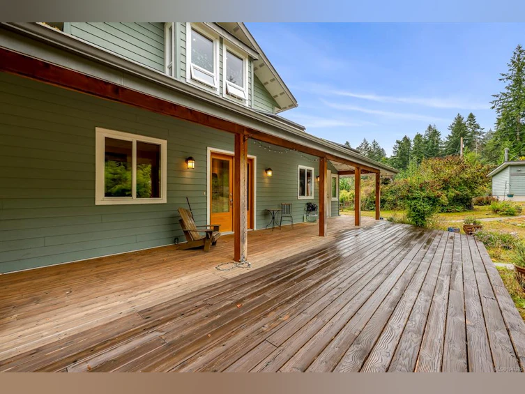 652 Fox Road, Quadra Island, BC, V0P 1N0 - 69