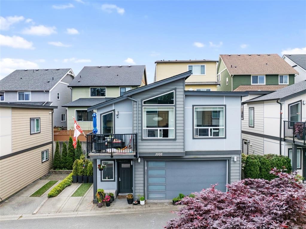1005 Boeing Close, Langford, BC, V9B 0R2