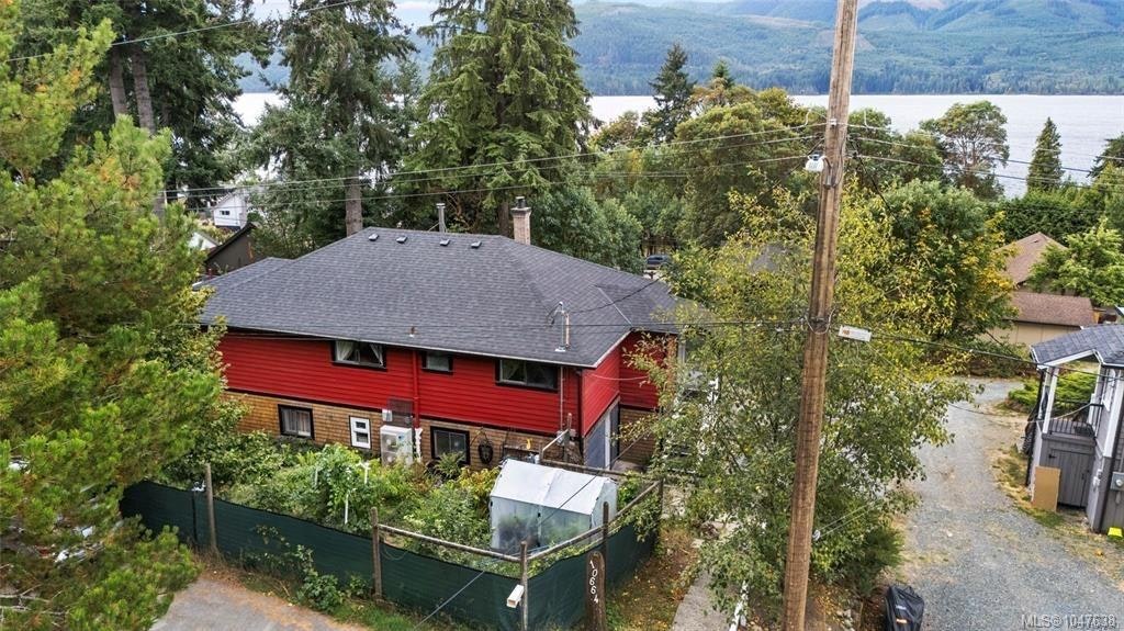 10664 Cedar Drive, Youbou, BC, V0R 3E1