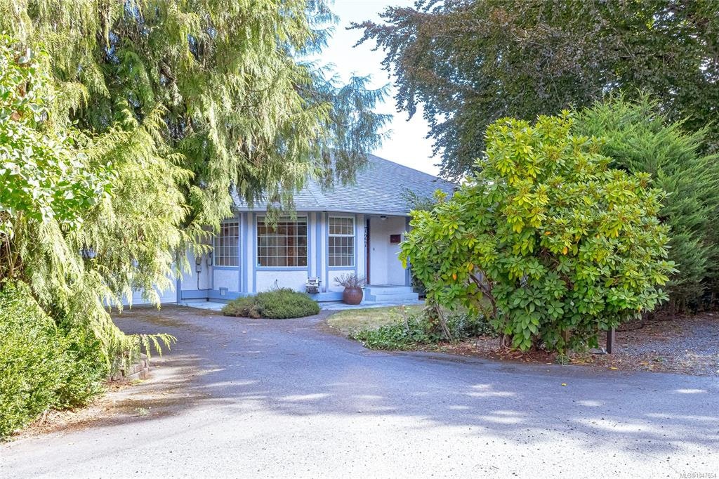 727 Park Place, Duncan, BC, V9L 5G1