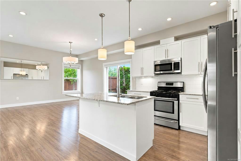 18-1515 Keating Cross Road, Central Saanich, BC, V8M 1W9