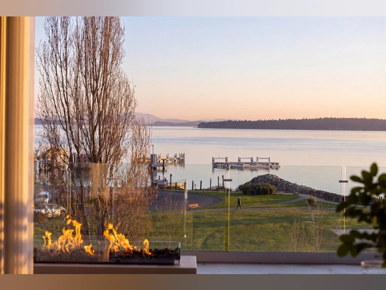 401-9570 Fifth Street, Sidney, BC, V8L 2W5 - 28