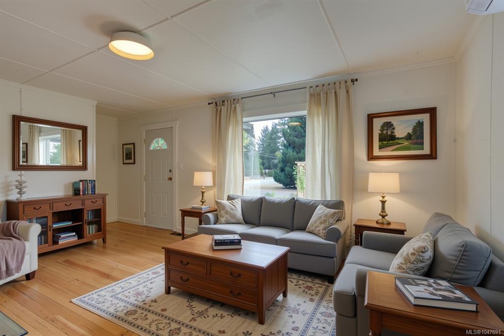 6810 Third Street - 4