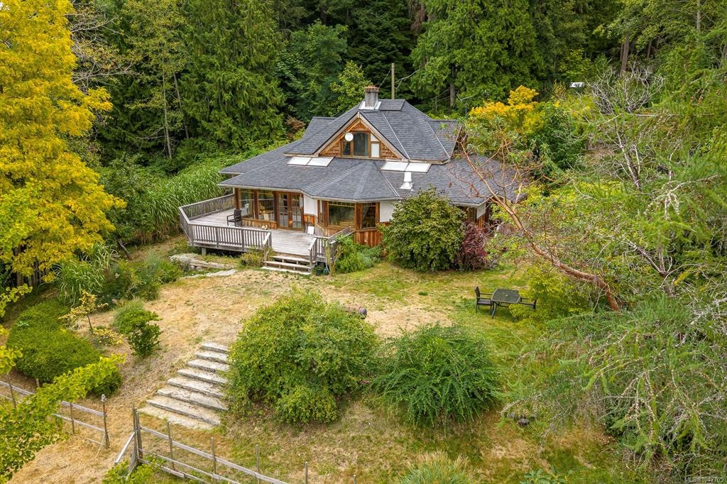 437 Chamadaska Way, Cortes Island, BC, V0P 1K0