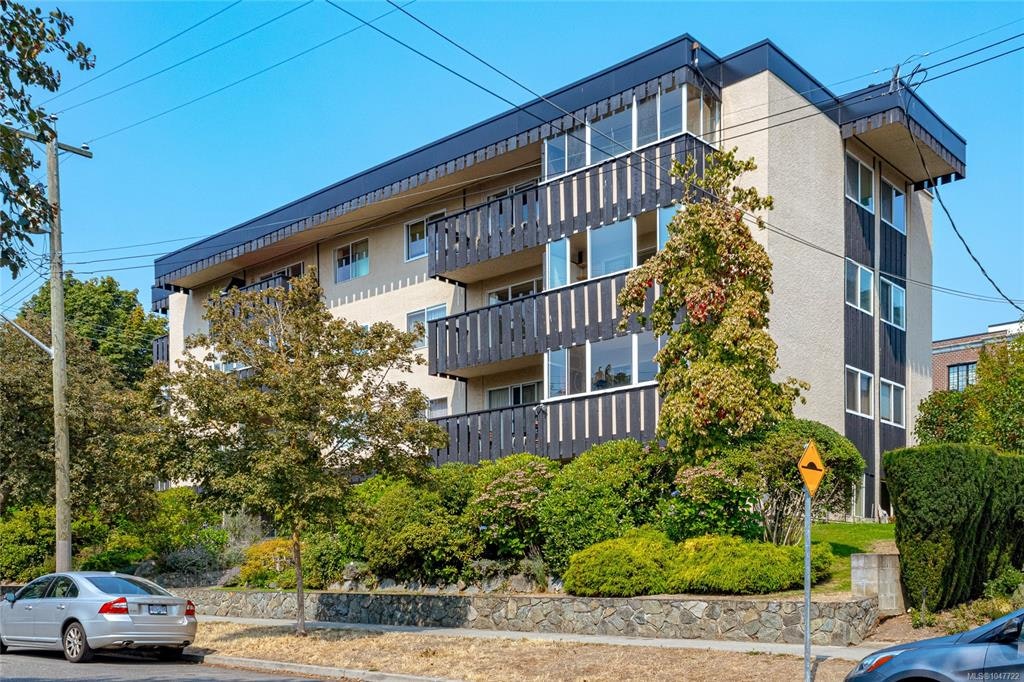 101-1000 Mcclure Street, Victoria, BC, V8V 3E9
