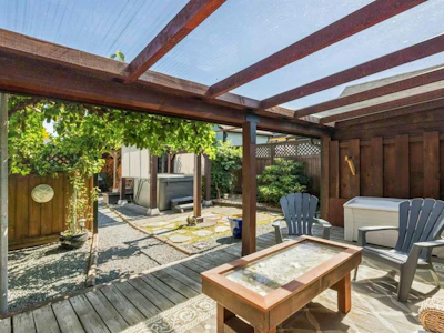 460 Bundock Avenue - 3