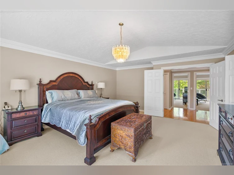 948 Boulderwood Rise, Saanich, BC, V8Y 3G5 - 33