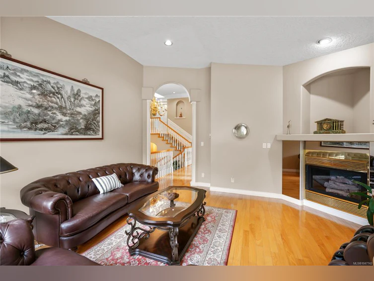 948 Boulderwood Rise, Saanich, BC, V8Y 3G5 - 6
