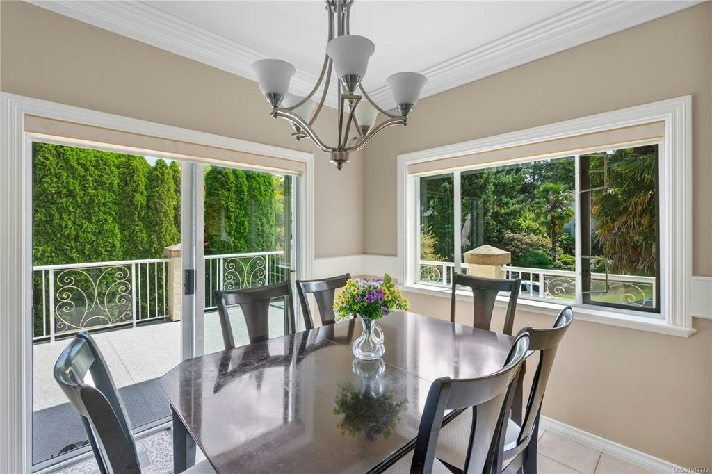 948 Boulderwood Rise, Saanich, BC, V8Y 3G5 - 16