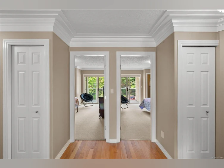 948 Boulderwood Rise, Saanich, BC, V8Y 3G5 - 34