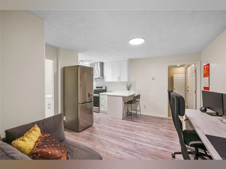 948 Boulderwood Rise, Saanich, BC, V8Y 3G5 - 56