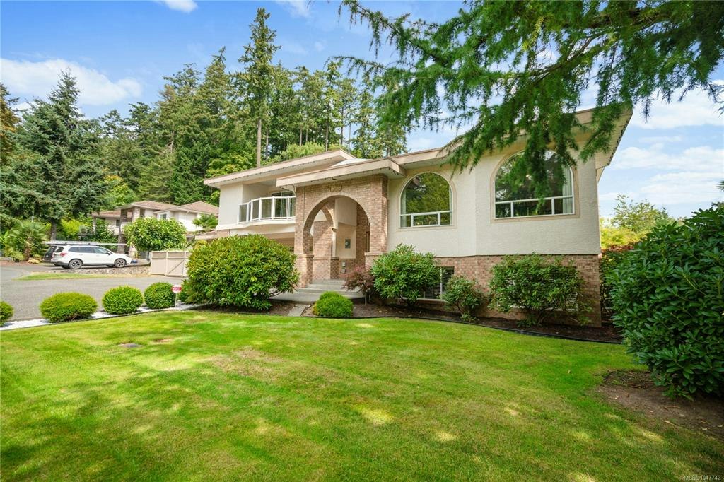 948 Boulderwood Rise, Saanich, BC, V8Y 3G5 - 74
