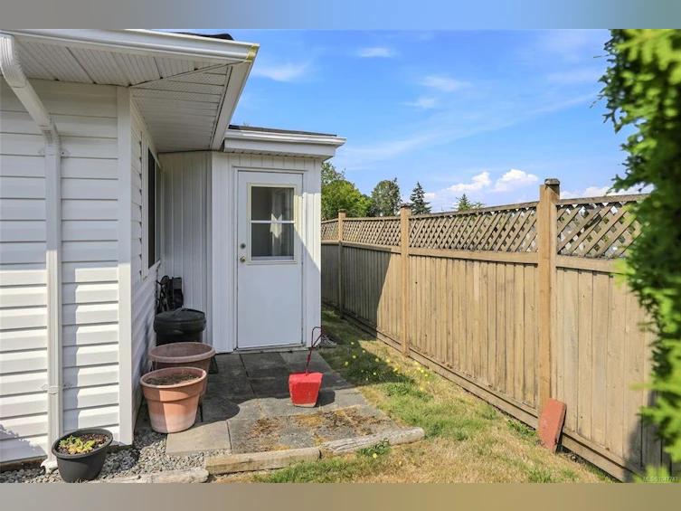 6-441 Harnish Avenue, Parksville, BC, V9P 2J9 - 23