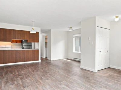6-441 Harnish Avenue - 4