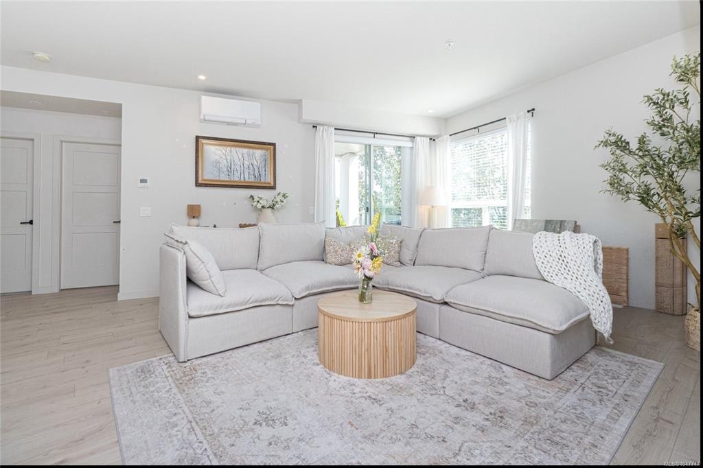 401-958 Pharoah Mews, Langford, BC, V9B 7A1