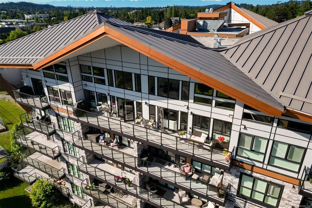 601-747 Travino Lane, Saanich, BC, V8Z 0E4