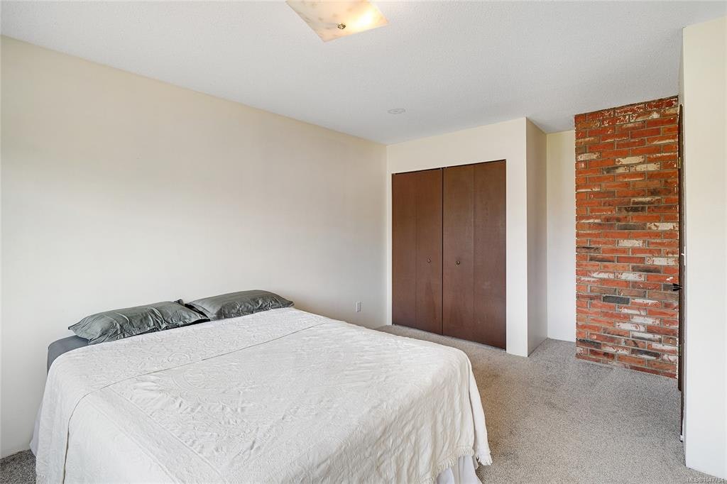 1144 May Street, Victoria, BC, V8V 2S5 - 20