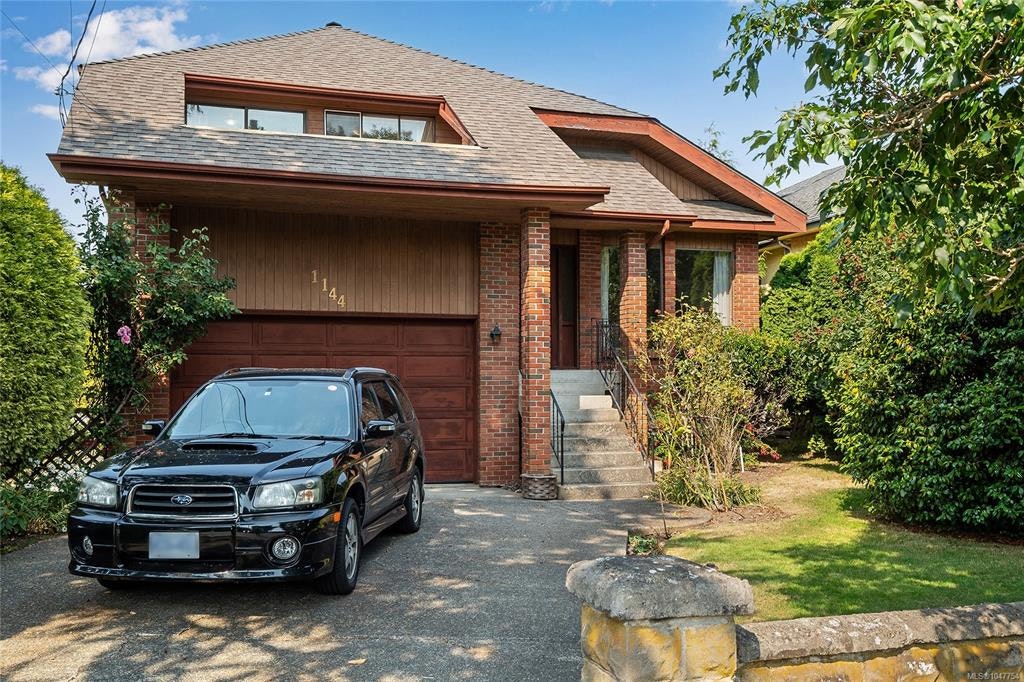 1144 May Street, Victoria, BC, V8V 2S5 - 45