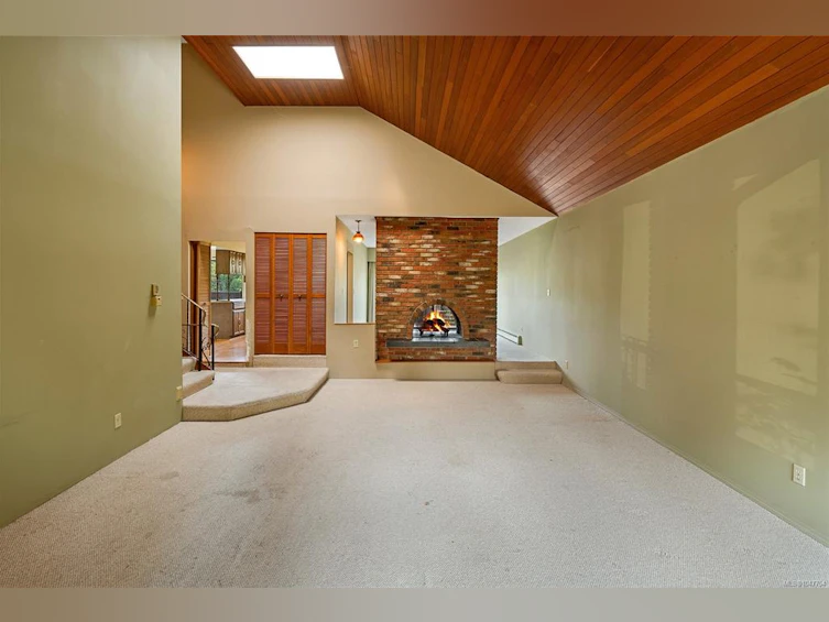 1144 May Street, Victoria, BC, V8V 2S5 - 5
