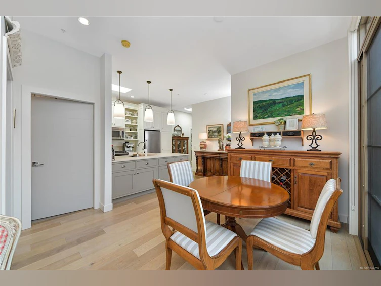 301-2580 Penrhyn Street, Saanich, BC, V8N 1G3 - 14