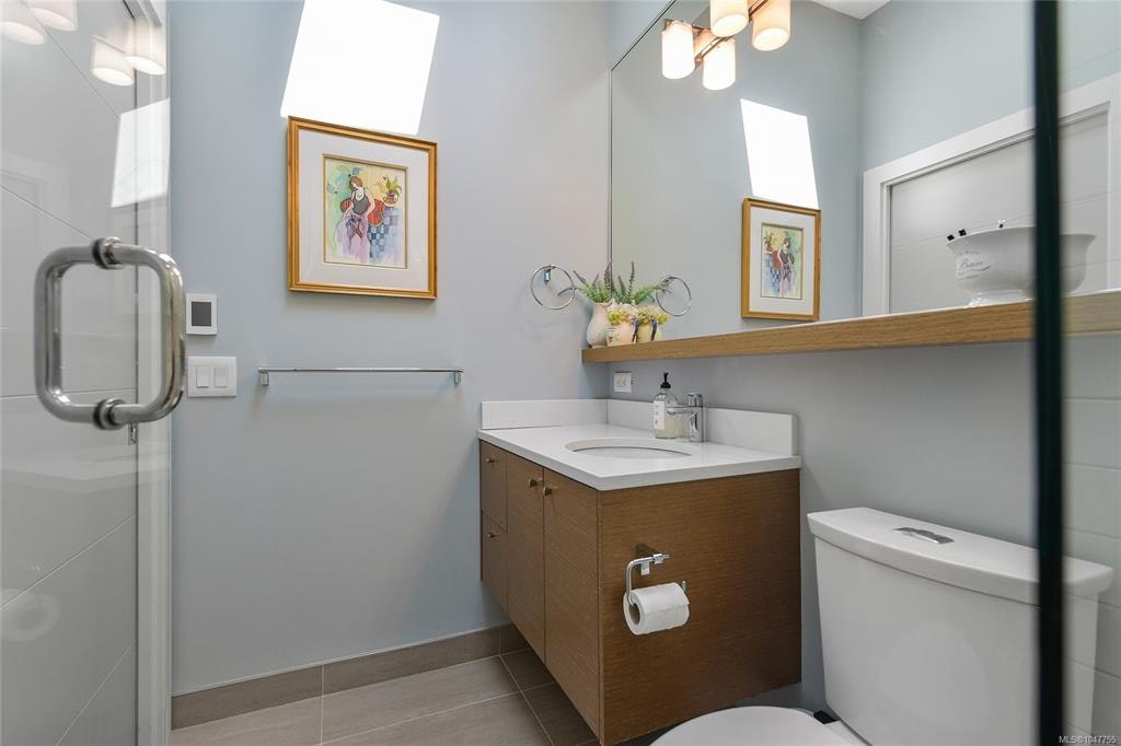 301-2580 Penrhyn Street, Saanich, BC, V8N 1G3 - 32