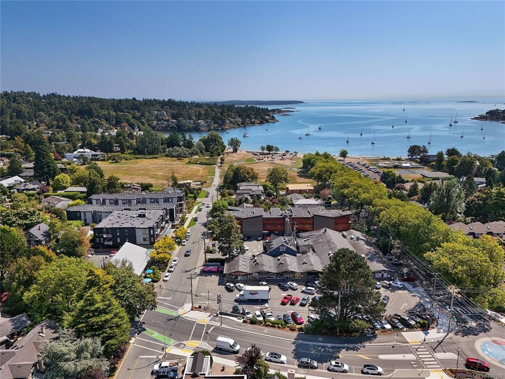 301-2580 Penrhyn Street, Saanich, BC, V8N 1G3 - 36