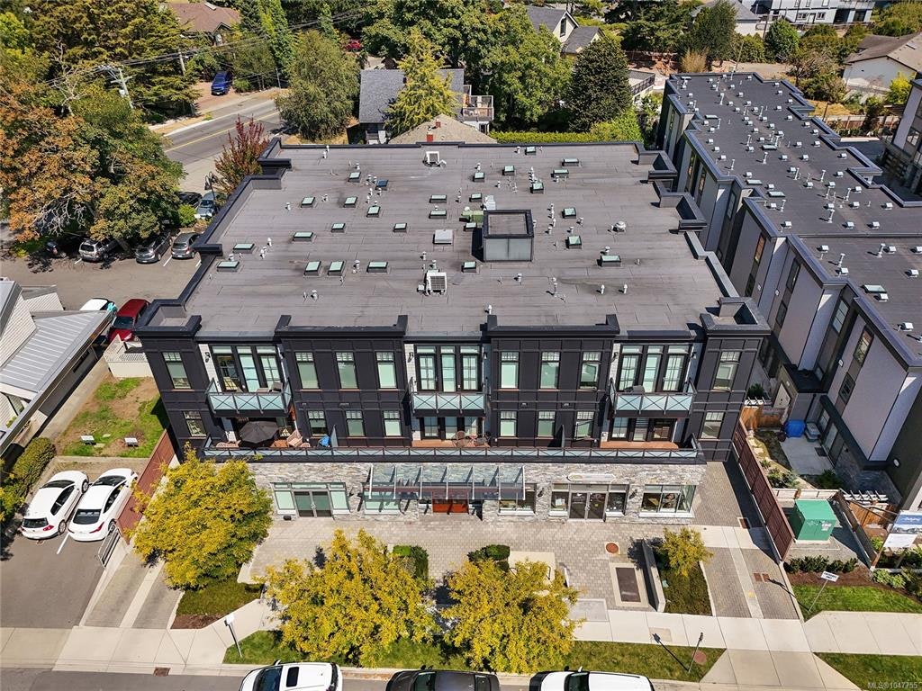 301-2580 Penrhyn Street, Saanich, BC, V8N 1G3 - 39